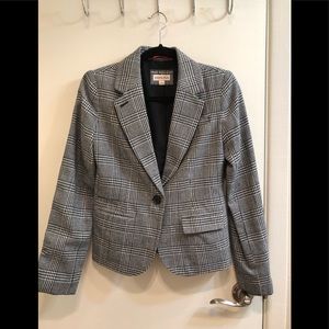 Merona women’s plaid blazer